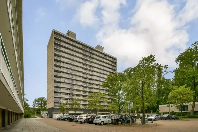Appartement Westelijk Halfrond, Amstelveen