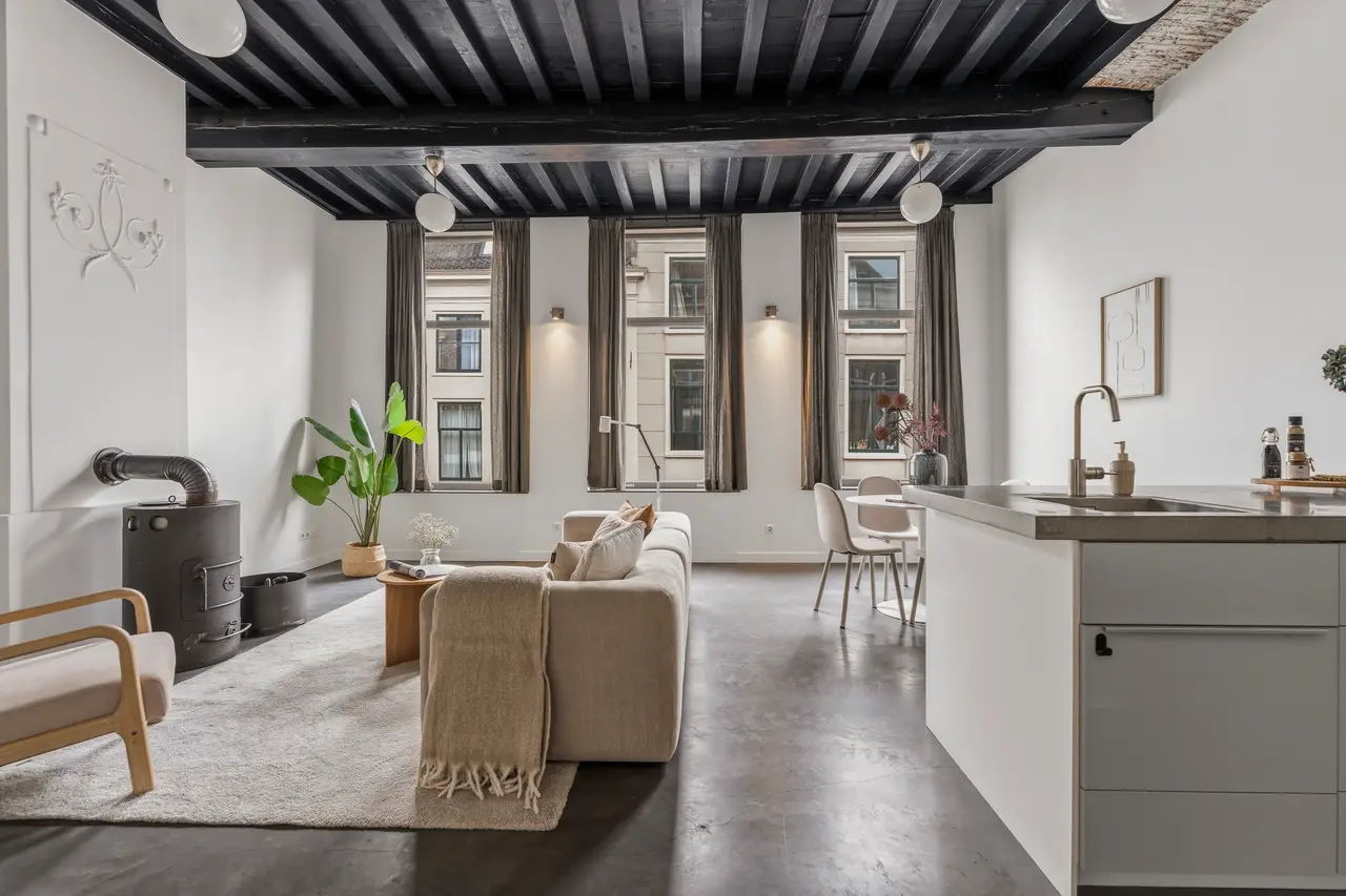 Bovenwoning Hogewoerd, Leiden – foto 1 van 30